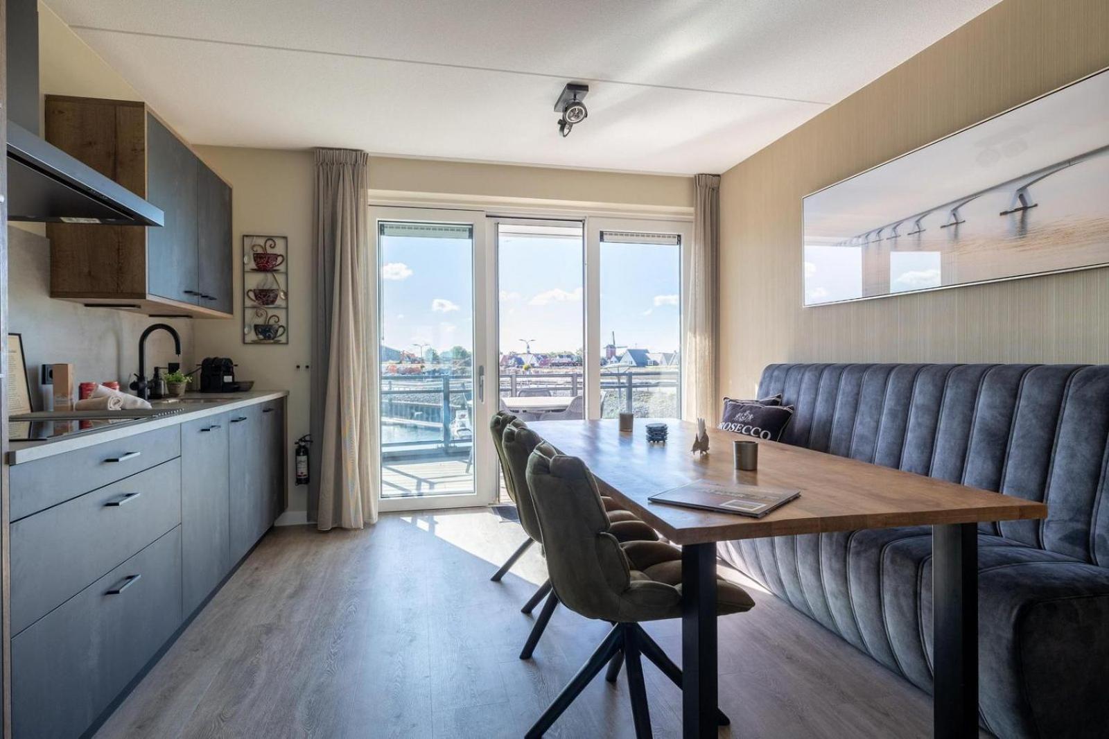 Vista Maris 'somaris' - Havenweg 8-50 | Sint-annaland *