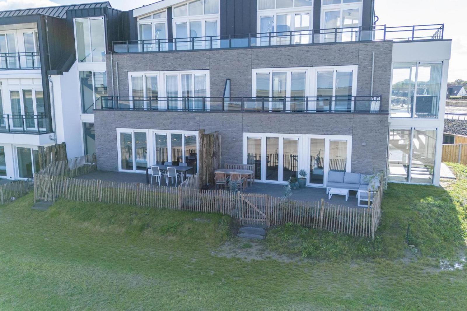 Appartement Vista Maris 'somaris' - Havenweg 8-50 | Sint-annaland Sint-Annaland