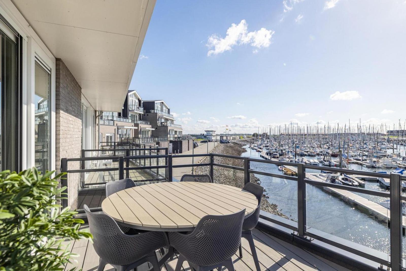 Appartement Vista Maris 'somaris' - Havenweg 8-50 | Sint-annaland Sint-Annaland